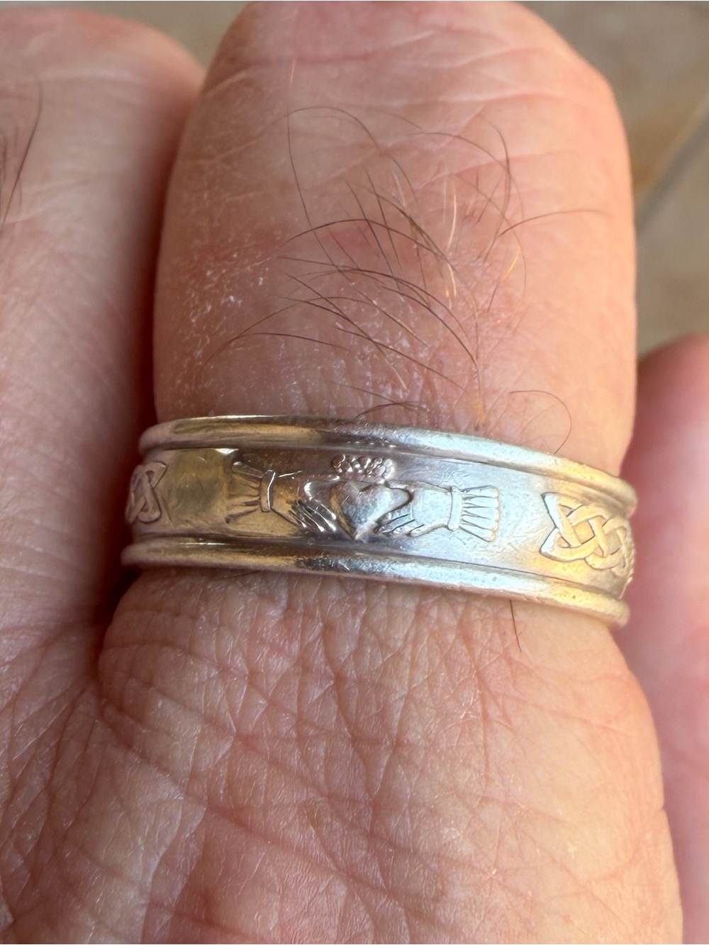 Sterling Silver Celtic Claddagh Band Ring size 11 made in Ireland